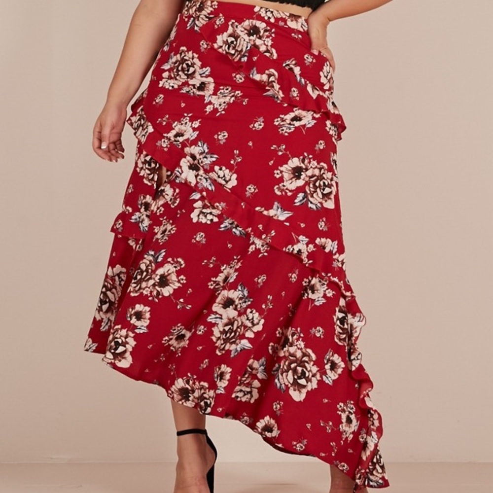 Showpo around town floral skirt